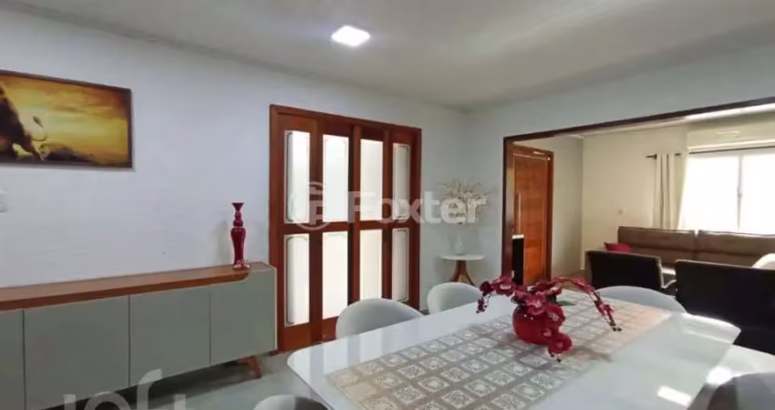 Casa com 4 quartos à venda na Travessa Rio Grande do Sul, 87, Parque Espírito Santo, Cachoeirinha