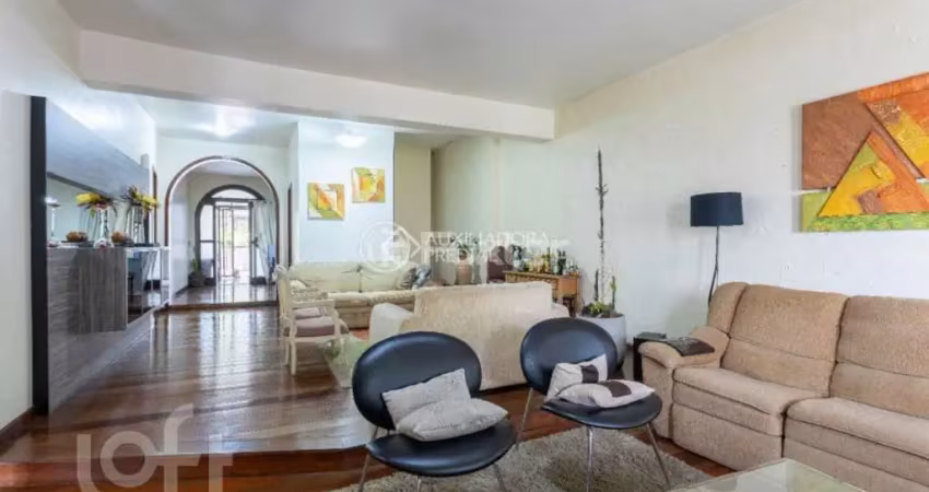 Casa com 6 quartos à venda na Rua Fernando Abbott, 1055, Cristo Redentor, Porto Alegre
