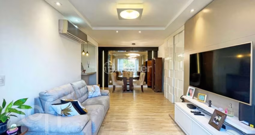 Apartamento com 3 quartos à venda na Rua Jari, 359, Passo da Areia, Porto Alegre