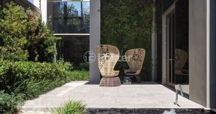 Apartamento com 4 quartos à venda na Rua Tobias da Silva, 221, Moinhos de Vento, Porto Alegre