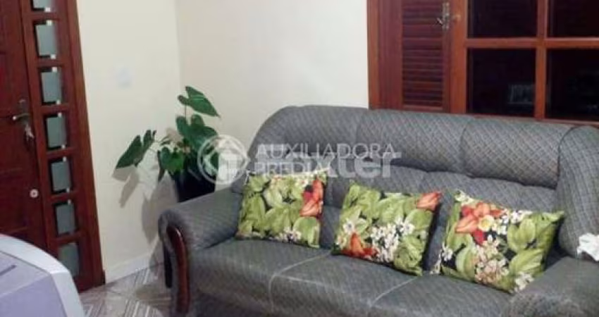 Casa com 2 quartos à venda na Rua Santa Tereza, 31, Olaria, Canoas