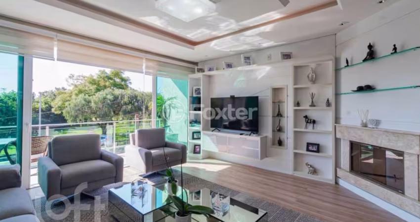 Casa com 3 quartos à venda na Rua Serra da Capivara, 108, Costa e Silva, Porto Alegre
