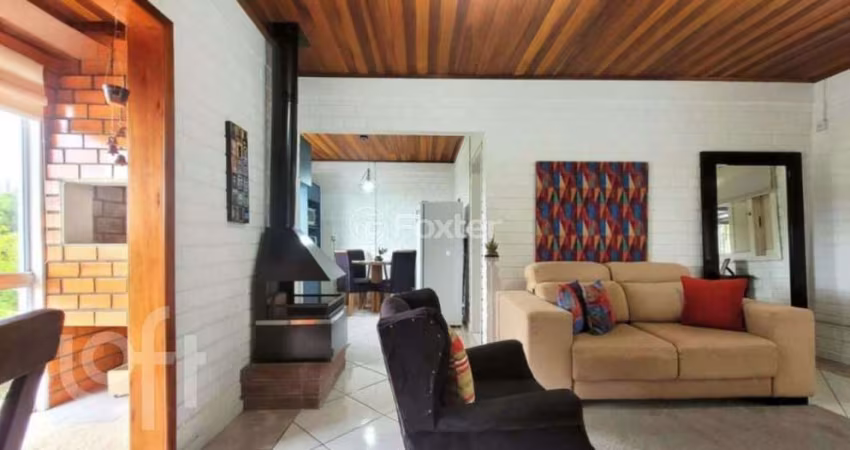 Casa com 2 quartos à venda na Rua Luiz de Camões, 580, Vila Nova, Novo Hamburgo