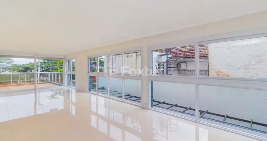 Apartamento com 3 quartos à venda na Rua Doutor Possidônio Cunha, 165, Vila Assunção, Porto Alegre