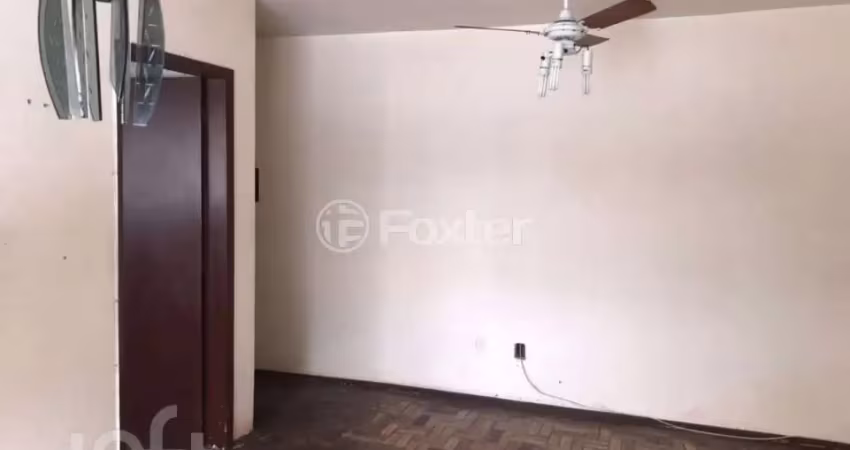 Apartamento com 2 quartos à venda na Rua Cipó, 861, Passo da Areia, Porto Alegre