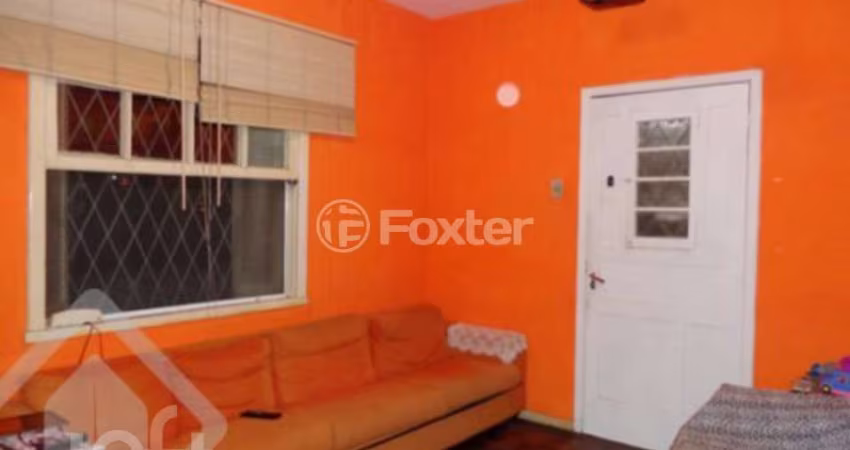 Casa com 3 quartos à venda na Travessa João Jorge Thofhern, 43, Vila Ipiranga, Porto Alegre