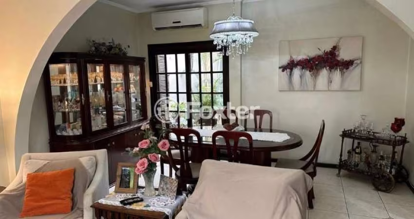Casa comercial com 2 salas à venda na Avenida Coronel Gastão Haslocher Mazeron, 260, Medianeira, Porto Alegre