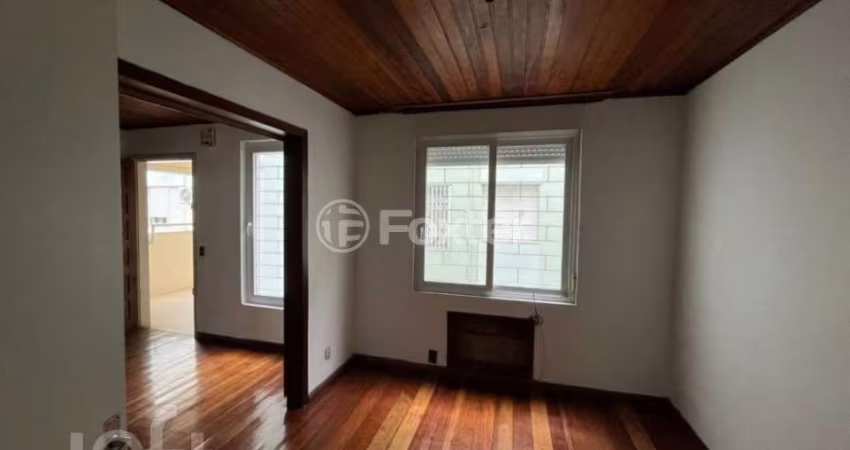 Apartamento com 3 quartos à venda na Rua Padre João Batista Reus, 3347, Camaquã, Porto Alegre