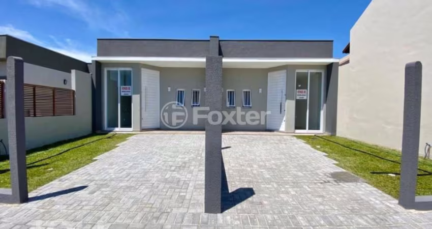 Casa com 2 quartos à venda na Avenida Cristóvão Colombo, 1049, Zona Nova, Capão da Canoa