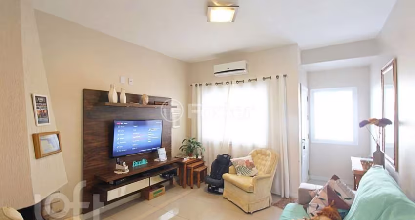 Casa com 2 quartos à venda na Rua Manoel Nunes da Silva, 67, Guarujá, Porto Alegre