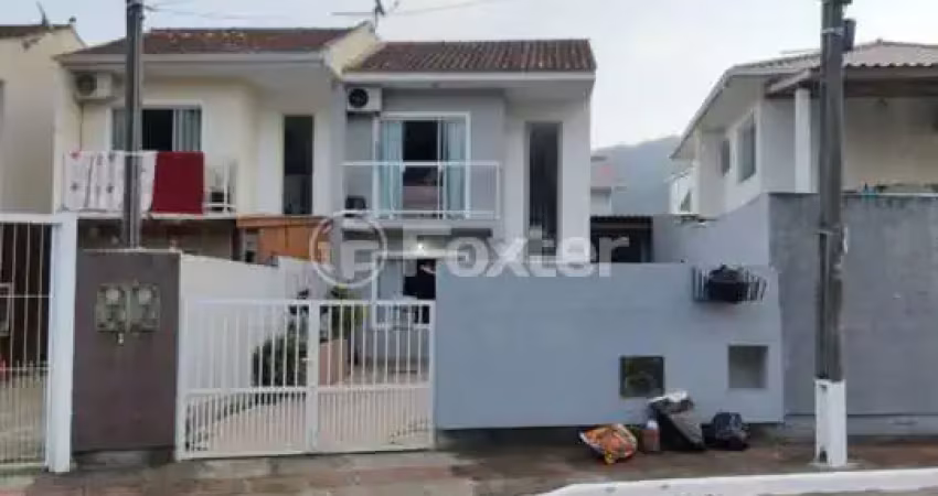 Casa com 2 quartos à venda na Rua Jerivá, 87, Potecas, São José
