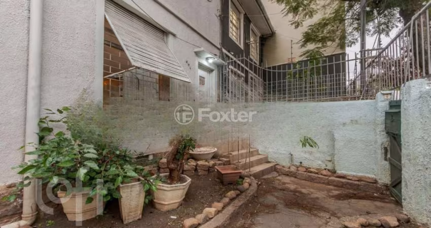 Casa com 3 quartos à venda na Rua São Carlos, 671, Floresta, Porto Alegre