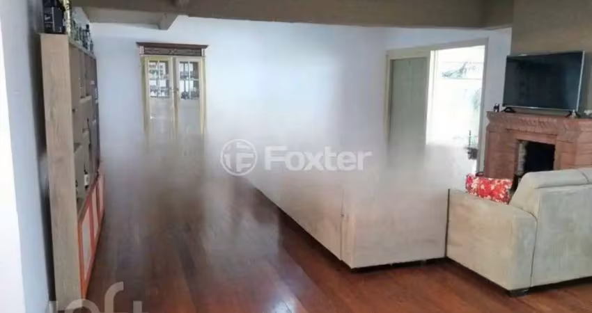 Casa com 3 quartos à venda na Rua Professor Ivo Corseuil, 283, Petrópolis, Porto Alegre
