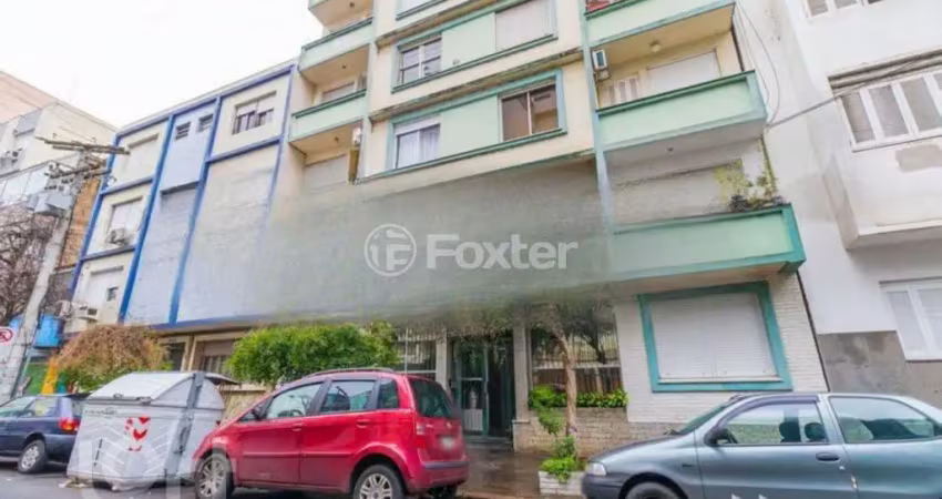 Apartamento com 3 quartos à venda na Rua Demétrio Ribeiro, 961, Centro Histórico, Porto Alegre