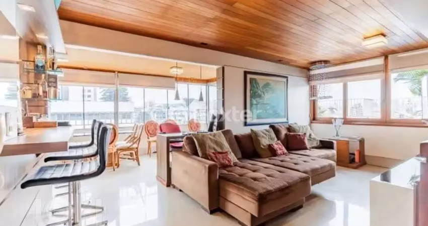 Apartamento com 4 quartos à venda na Avenida Cristóvão Colombo, 3038, Auxiliadora, Porto Alegre