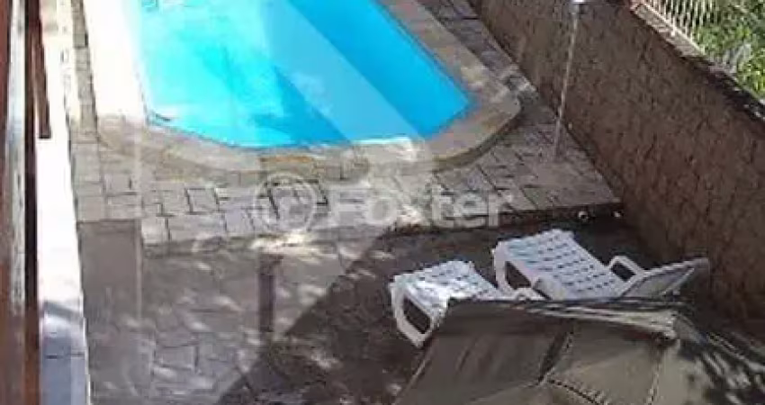 Casa com 3 quartos à venda na Rua Liberal, 97, Tristeza, Porto Alegre