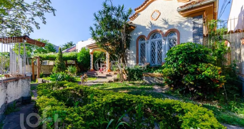 Casa com 3 quartos à venda na Rua Cariri, 125, Vila Assunção, Porto Alegre