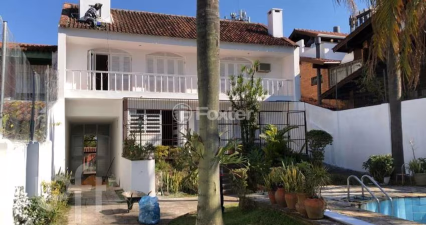 Casa com 3 quartos à venda na Avenida Cai, 428, Cristal, Porto Alegre