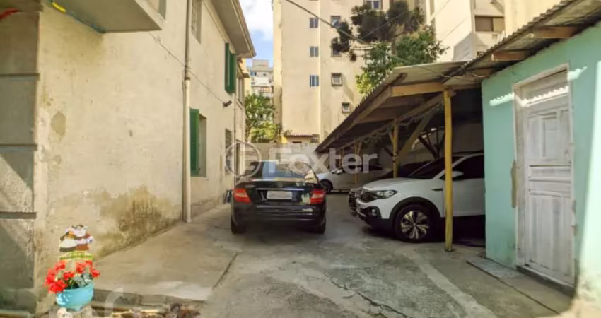 Casa com 2 quartos à venda na Rua Washington Luiz, 530, Centro Histórico, Porto Alegre