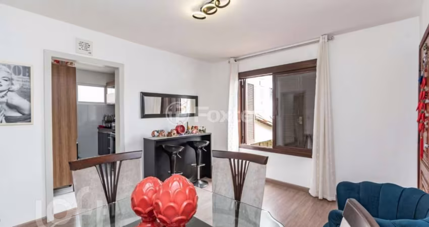 Apartamento com 3 quartos à venda na Rua Padre Hildebrando, 865, Santa Maria Goretti, Porto Alegre