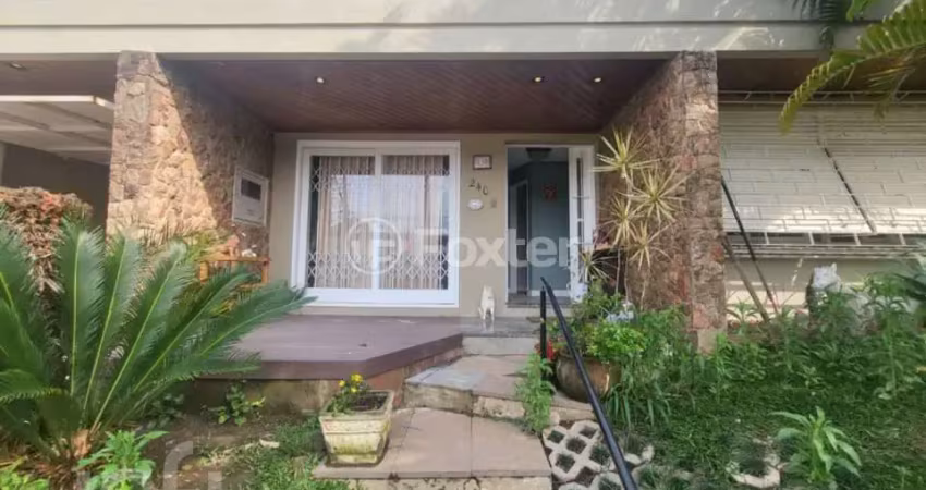 Casa com 3 quartos à venda na Rua Professor Fernando Carneiro, 240, Três Figueiras, Porto Alegre