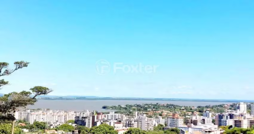 Casa com 3 quartos à venda na Rua Liberal, 869, Tristeza, Porto Alegre