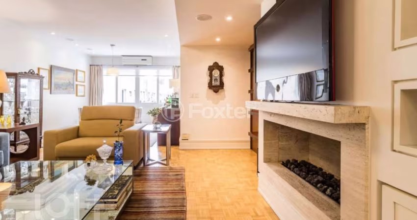 Apartamento com 3 quartos à venda na Rua Duque de Caxias, 1234, Centro Histórico, Porto Alegre