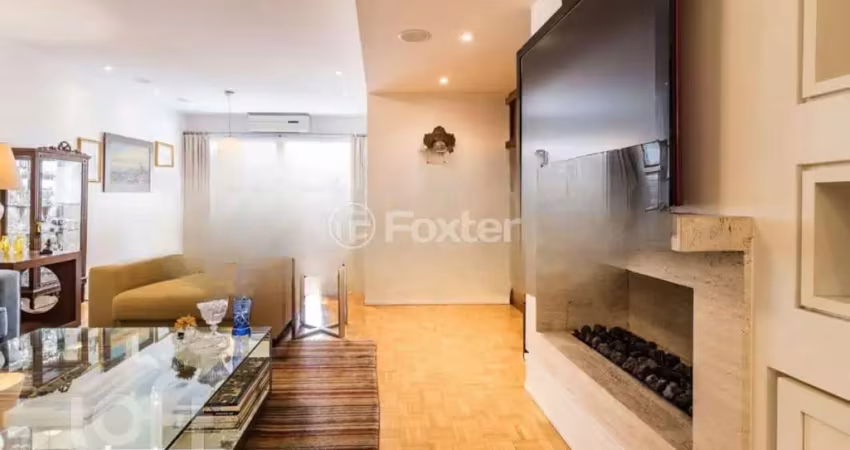 Apartamento com 3 quartos à venda na Rua Duque de Caxias, 1234, Centro Histórico, Porto Alegre