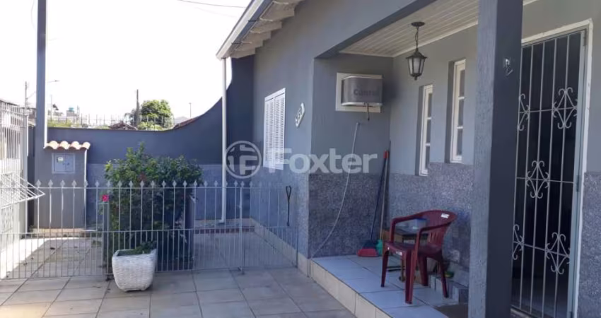Casa com 3 quartos à venda na Rua Itapetininga, 350, Parque da Matriz, Cachoeirinha