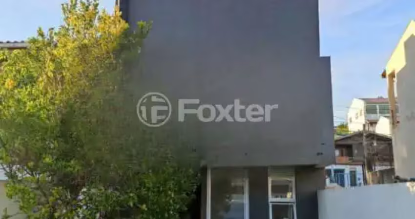 Casa com 3 quartos à venda na Rua Antônio Josephino Perrone, 79, Espírito Santo, Porto Alegre