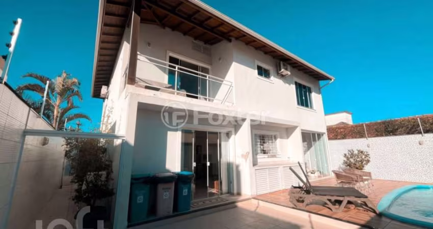 Casa com 3 quartos à venda na Rua Capitão Savas, 223, Itaguaçu, Florianópolis