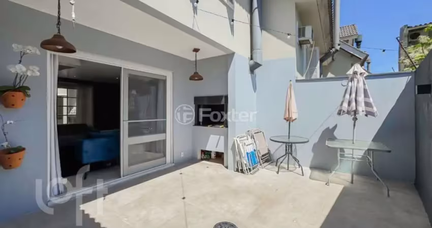 Casa em condomínio fechado com 3 quartos à venda na Rua Conde da Figueira, 458, Vila Jardim, Porto Alegre