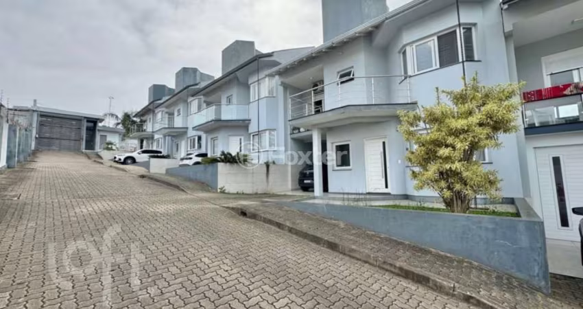 Casa em condomínio fechado com 3 quartos à venda na Rua Pedro Petry, 920, Rondônia, Novo Hamburgo