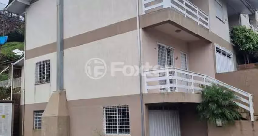 Casa com 2 quartos à venda na Rua Vitório Tartarotti, 353, Bela Vista, Farroupilha