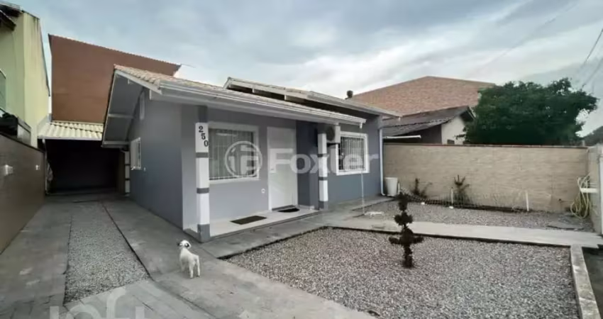 Casa com 2 quartos à venda na Rua Santa Maria, 250, São Sebastião, Palhoça