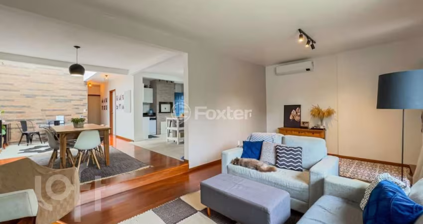 Casa com 3 quartos à venda na Avenida Professor Paula Soares, 453, Jardim Itu Sabará, Porto Alegre