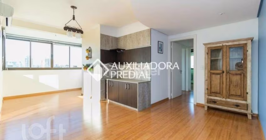 Apartamento com 2 quartos à venda na Rua Roque Calage, 566, Passo da Areia, Porto Alegre