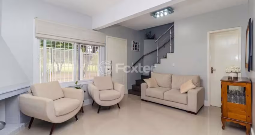 Casa com 3 quartos à venda na Rua das Caravelas, 88, Vila Ipiranga, Porto Alegre