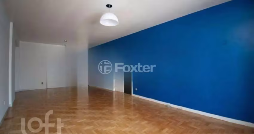 Apartamento com 3 quartos à venda na Rua Siqueira Campos, 852, Centro Histórico, Porto Alegre
