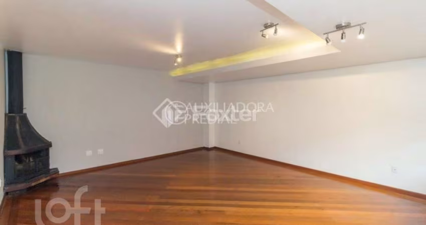 Casa em condomínio fechado com 3 quartos à venda na Rua Dona Ondina, 270, Menino Deus, Porto Alegre