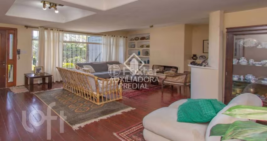 Casa com 4 quartos à venda na Avenida Pereira Passos, 236, Vila Assunção, Porto Alegre