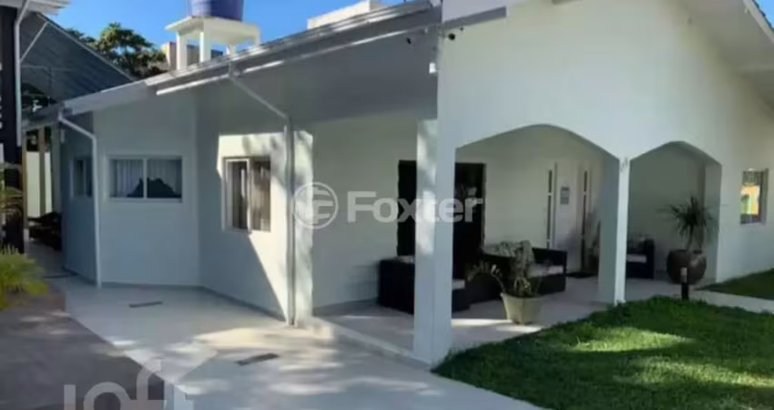 Casa com 7 quartos à venda na Rua Deputado Oscar Rodrigues da Nova, 115, Canasvieiras, Florianópolis