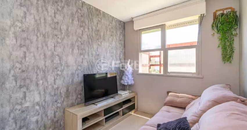 Apartamento com 2 quartos à venda na Travessa Escobar, 574, Camaquã, Porto Alegre