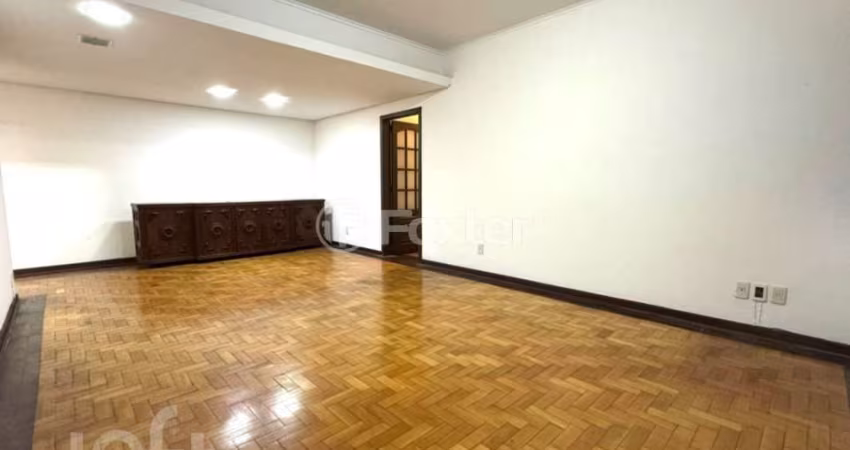 Apartamento com 3 quartos à venda na Rua São Vicente, 54, Rio Branco, Porto Alegre