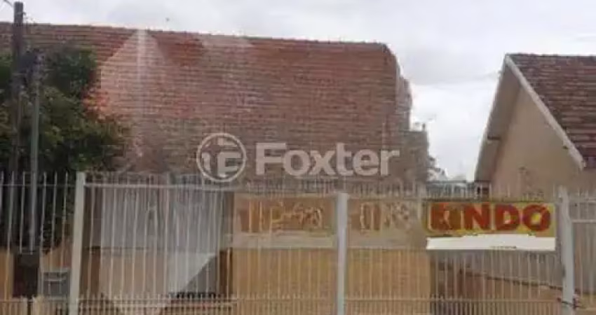 Casa com 3 quartos à venda na Avenida Assis Brasil, 911, Passo da Areia, Porto Alegre