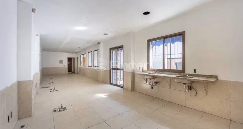 Casa comercial com 2 salas à venda na Rua Francisco Ferrer, 470, Rio Branco, Porto Alegre