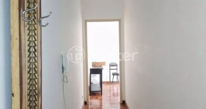 Apartamento com 2 quartos à venda na Rua Garibaldi, 832, Independência, Porto Alegre