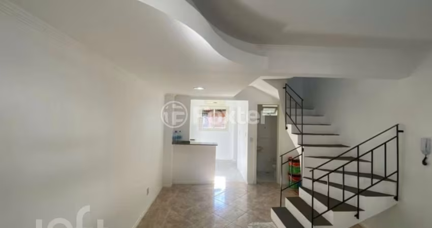 Casa em condomínio fechado com 2 quartos à venda na Rua Treze de Maio, 630, Rio Branco, Canoas