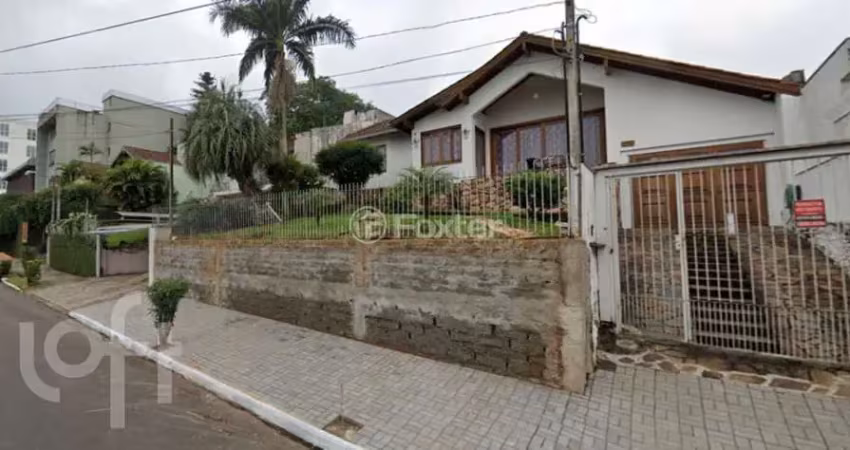Casa com 3 quartos à venda na Rua Arlindo Pasqualini, 419, Vila Nova, Novo Hamburgo