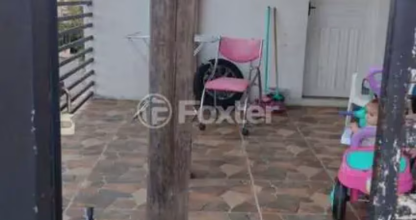 Casa com 2 quartos à venda na Rua G, 480, Chácara das Rosas, Cachoeirinha
